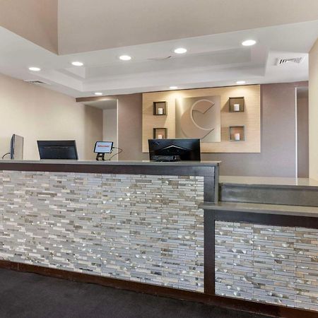Comfort Inn Airport Manchester Extérieur photo