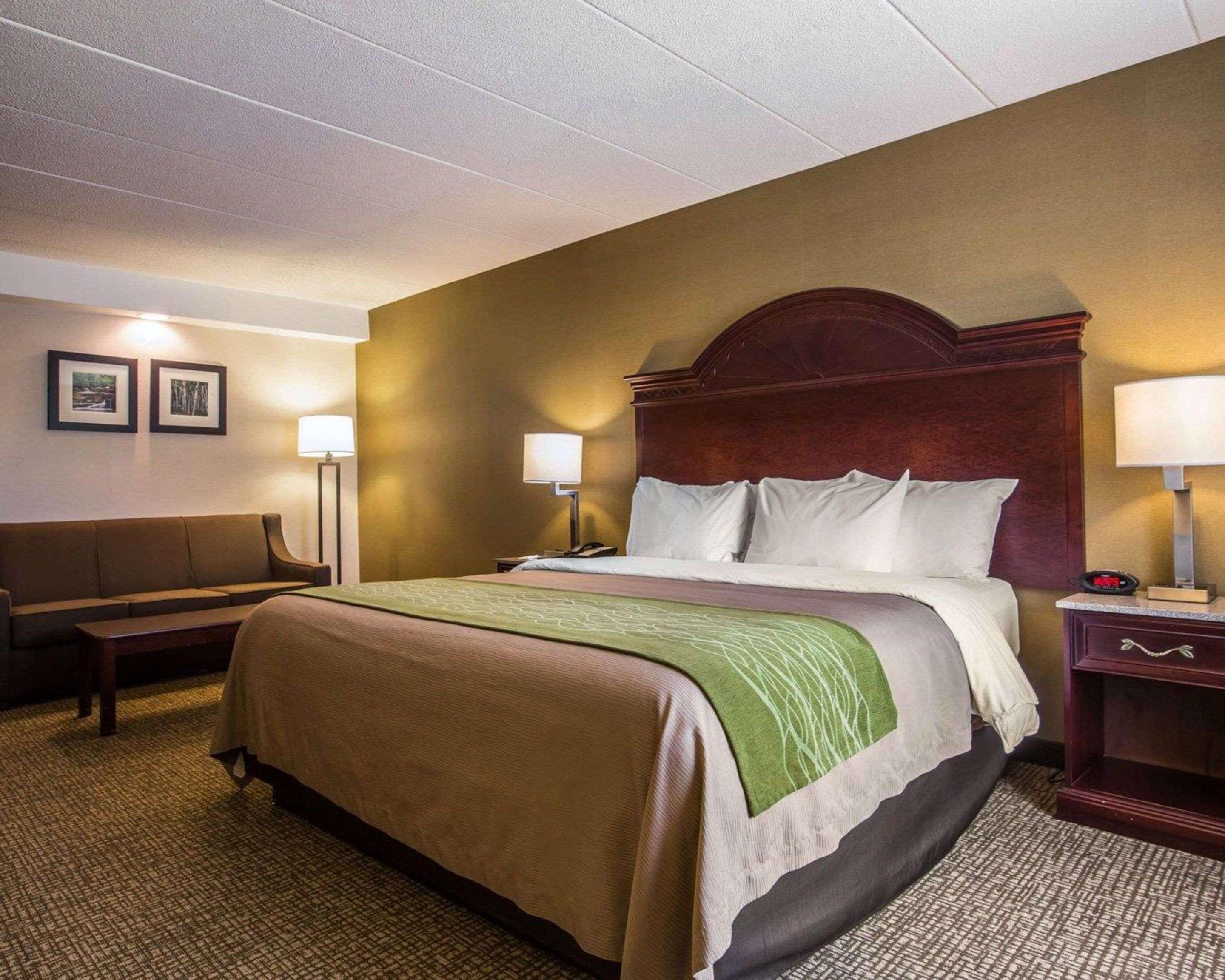 Comfort Inn Airport Manchester Extérieur photo