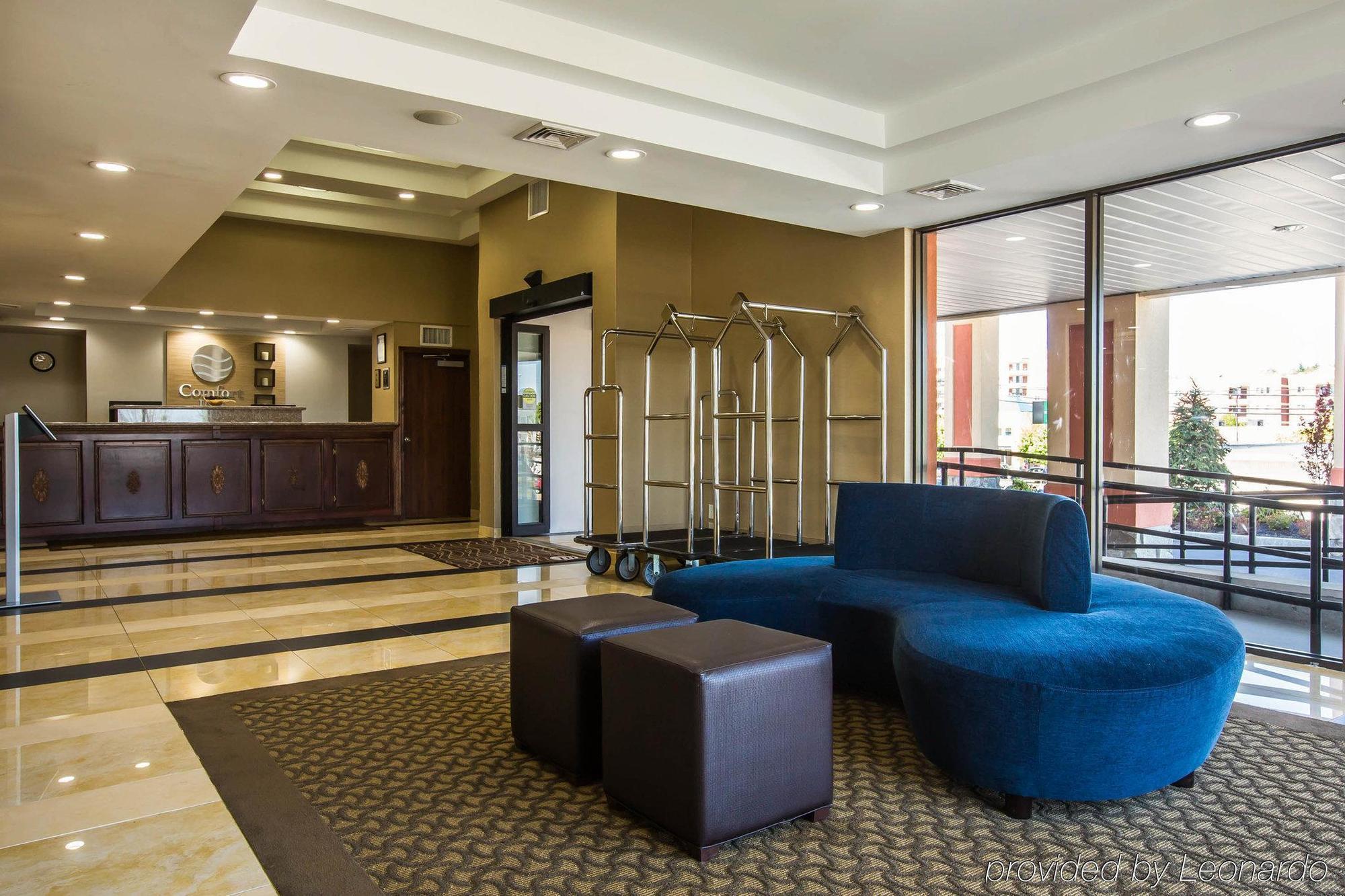 Comfort Inn Airport Manchester Extérieur photo