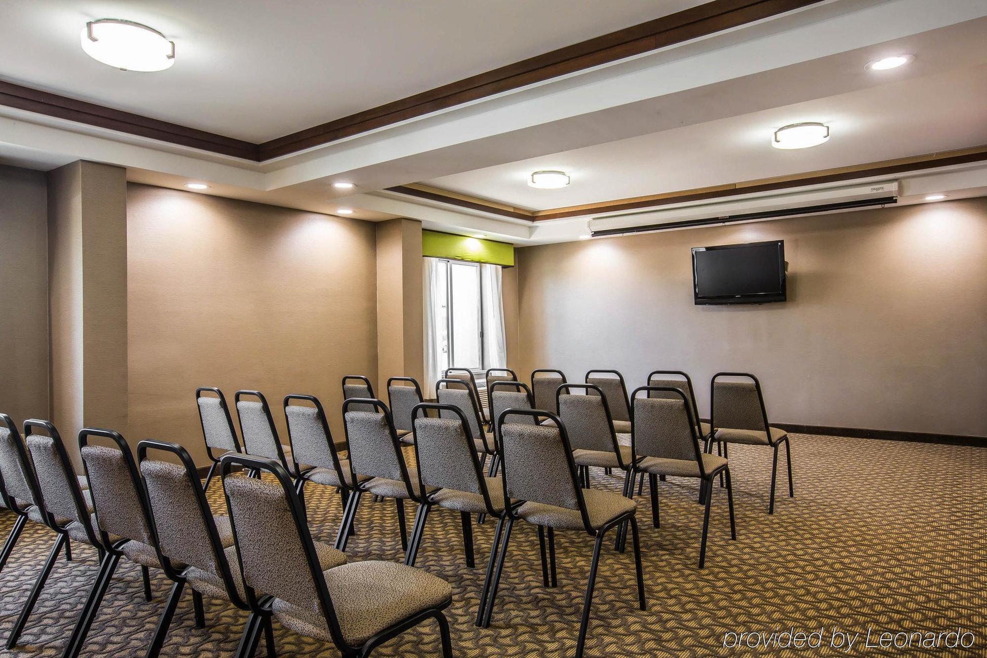 Comfort Inn Airport Manchester Extérieur photo