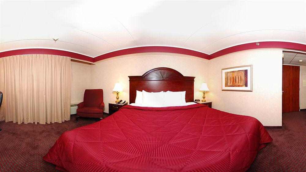 Comfort Inn Airport Manchester Extérieur photo